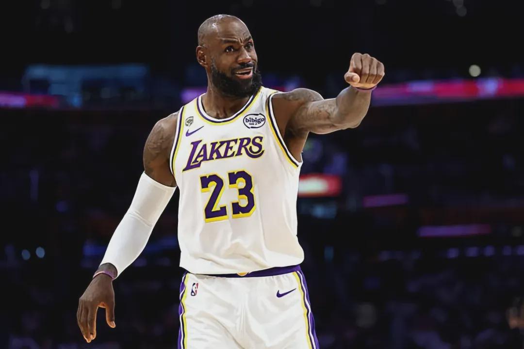Góc Nhìn 888VI: Nhà báo chuyên về Lakers: James và Lakers coi như chia tay trong hòa bình, nhưng chắc chắ
